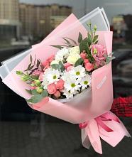 Букет цветов из:  Розы, Лизиантусы и Хризантемы в Большом Солдатском